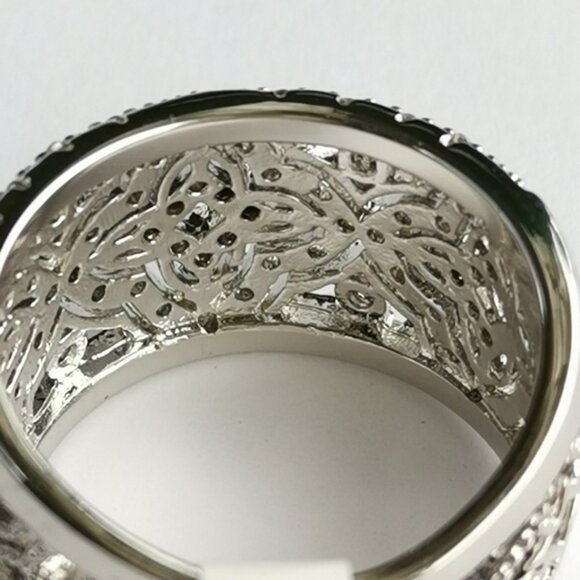 CZ Filigree Band Ring in 14k white gold overlay size 8 - Picture 4 of 7